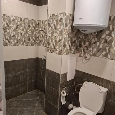 Summer 2 Apartment
